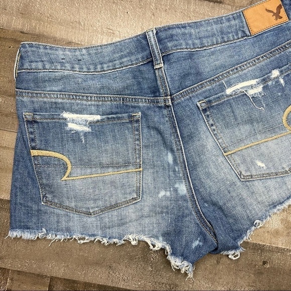 American Eagle Distressed Tomgirl Shortie size 6 - Picture 6 of 14